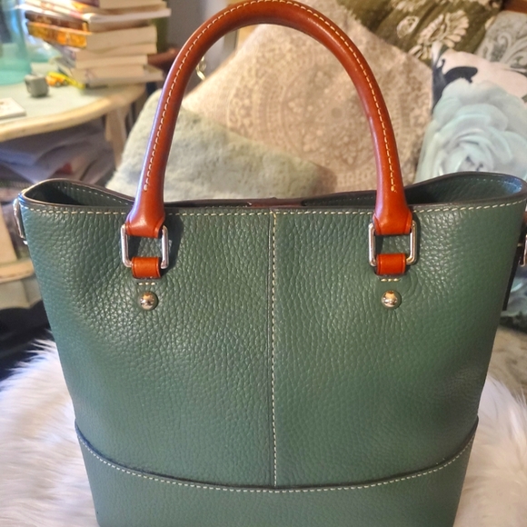 Gorgeous Dark Green Dooney & Bourke Pebble Mini Chelsea Shopper - Picture 2 of 14